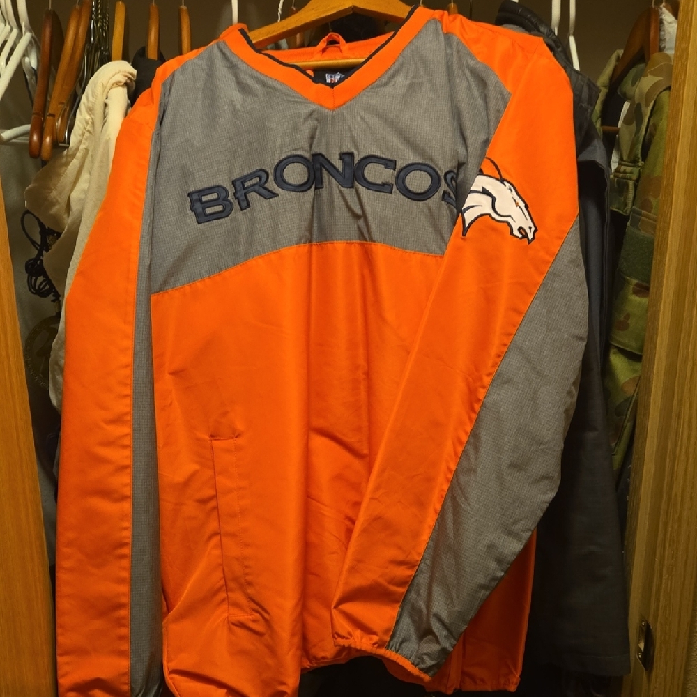 Mens NFL Denver Broncos Pullover